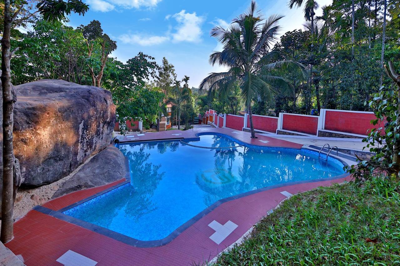 Edakkal Village Resort Ambalavayal Extérieur photo